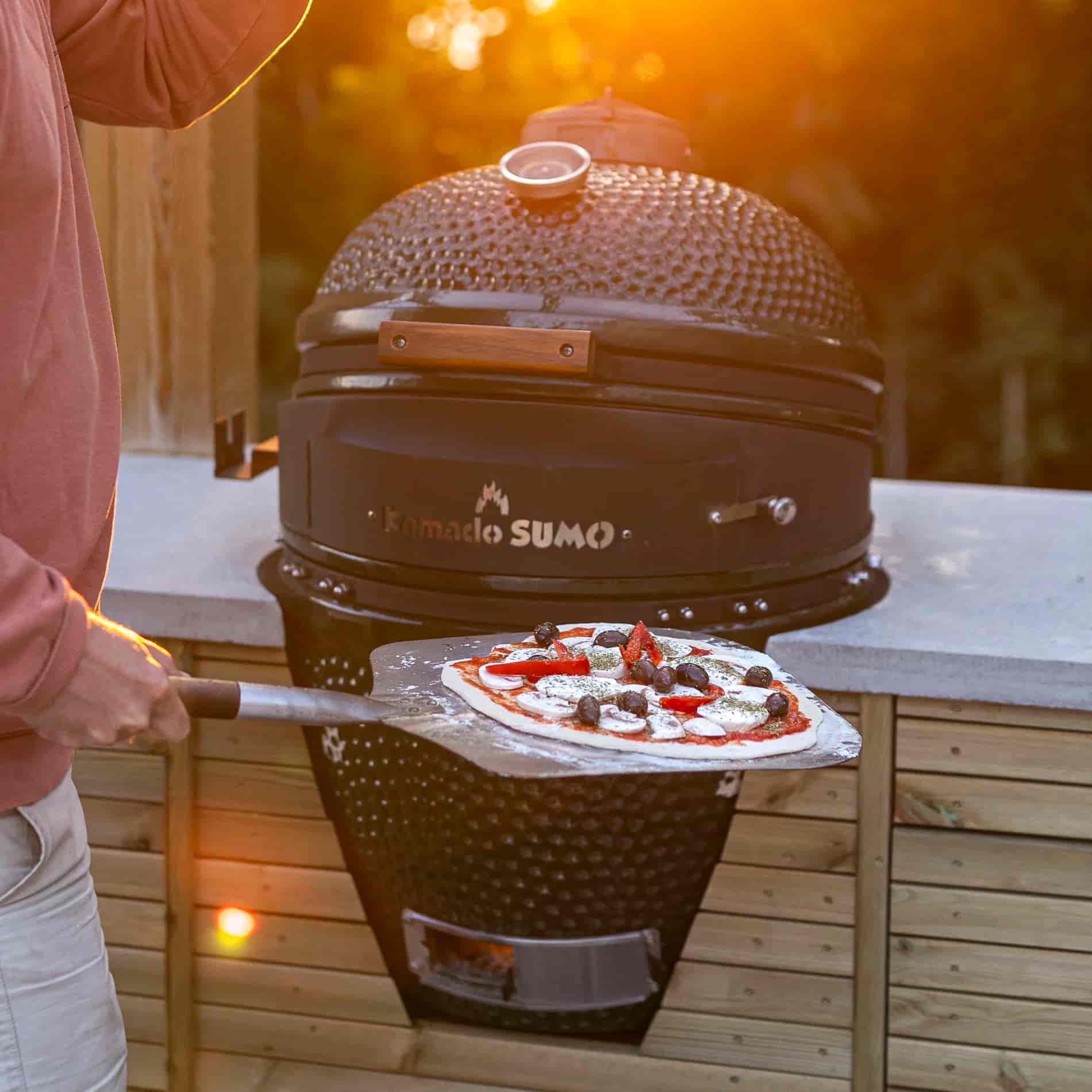 Kamado Sumo, Pizzaspade