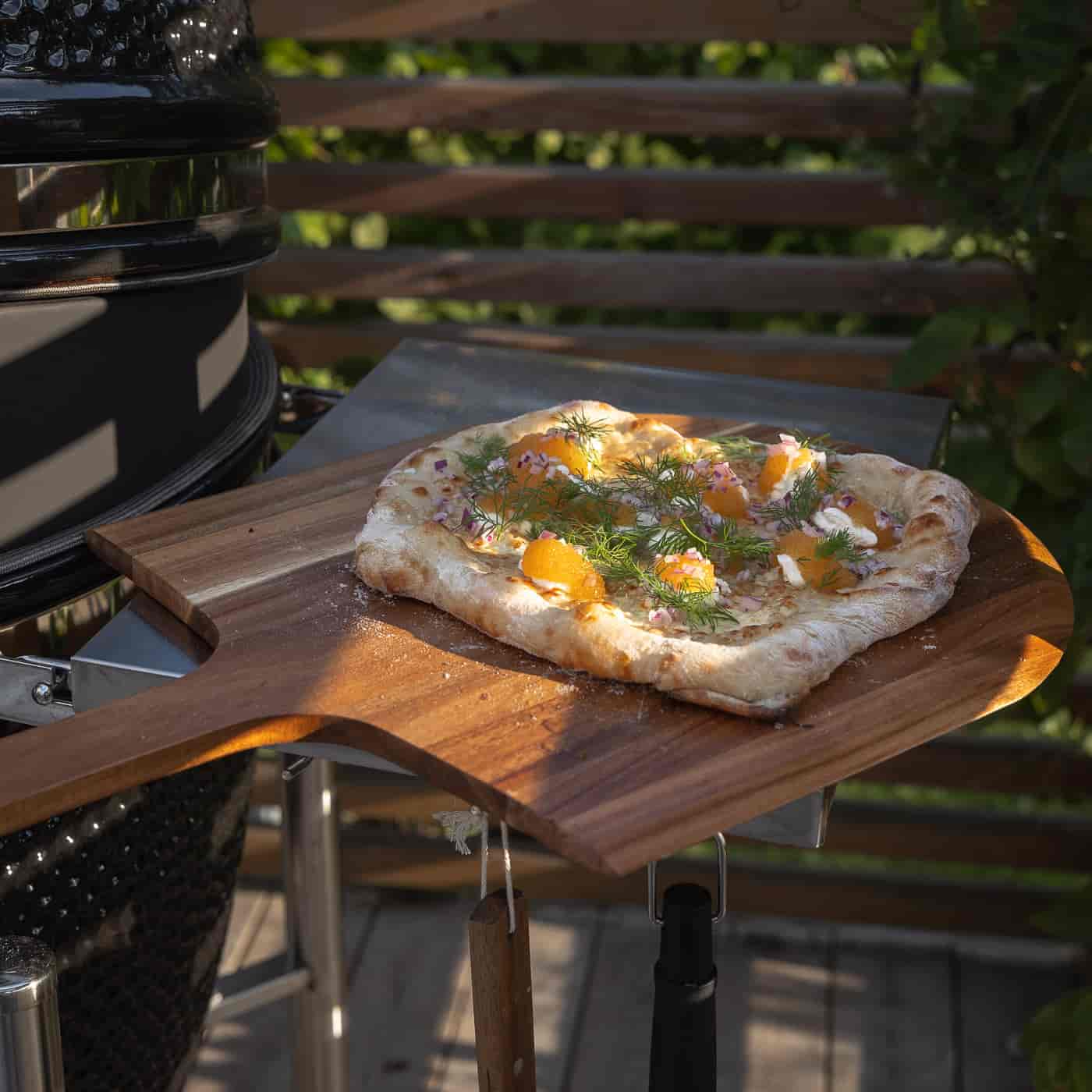 Kamado Sumo, Pizzaspade Acacia trä