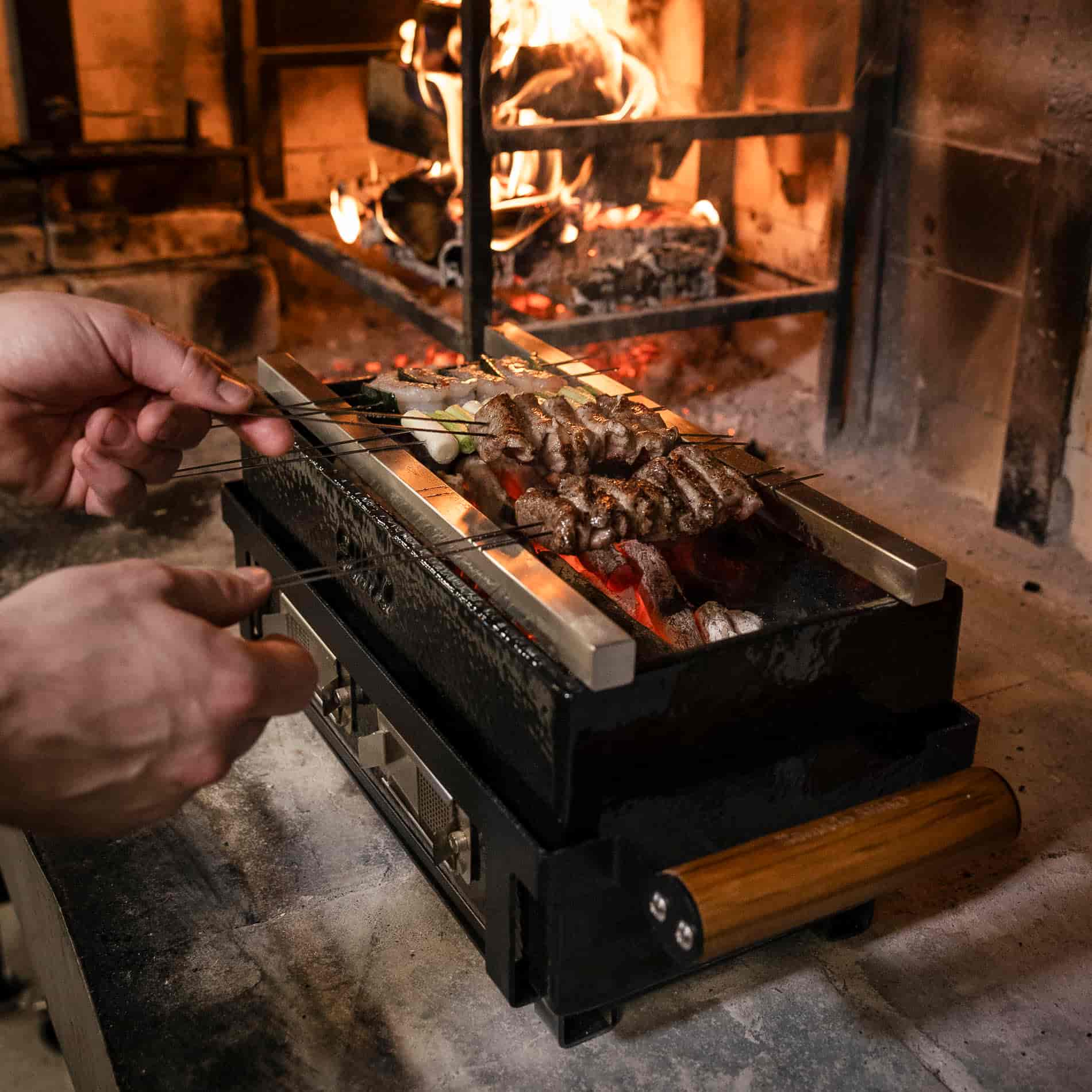 Kamado Sumo, Hibachi Grill Rods