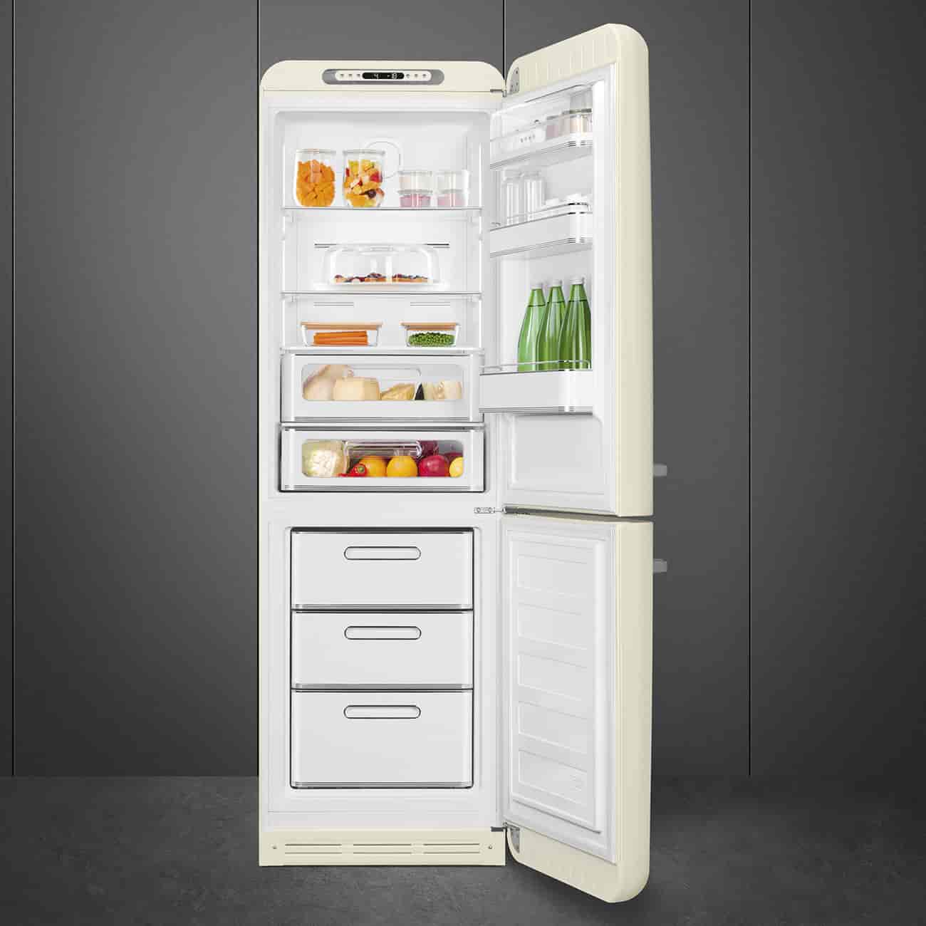 Smeg Kombinerad Kyl/Frys Fristående, Krämvit