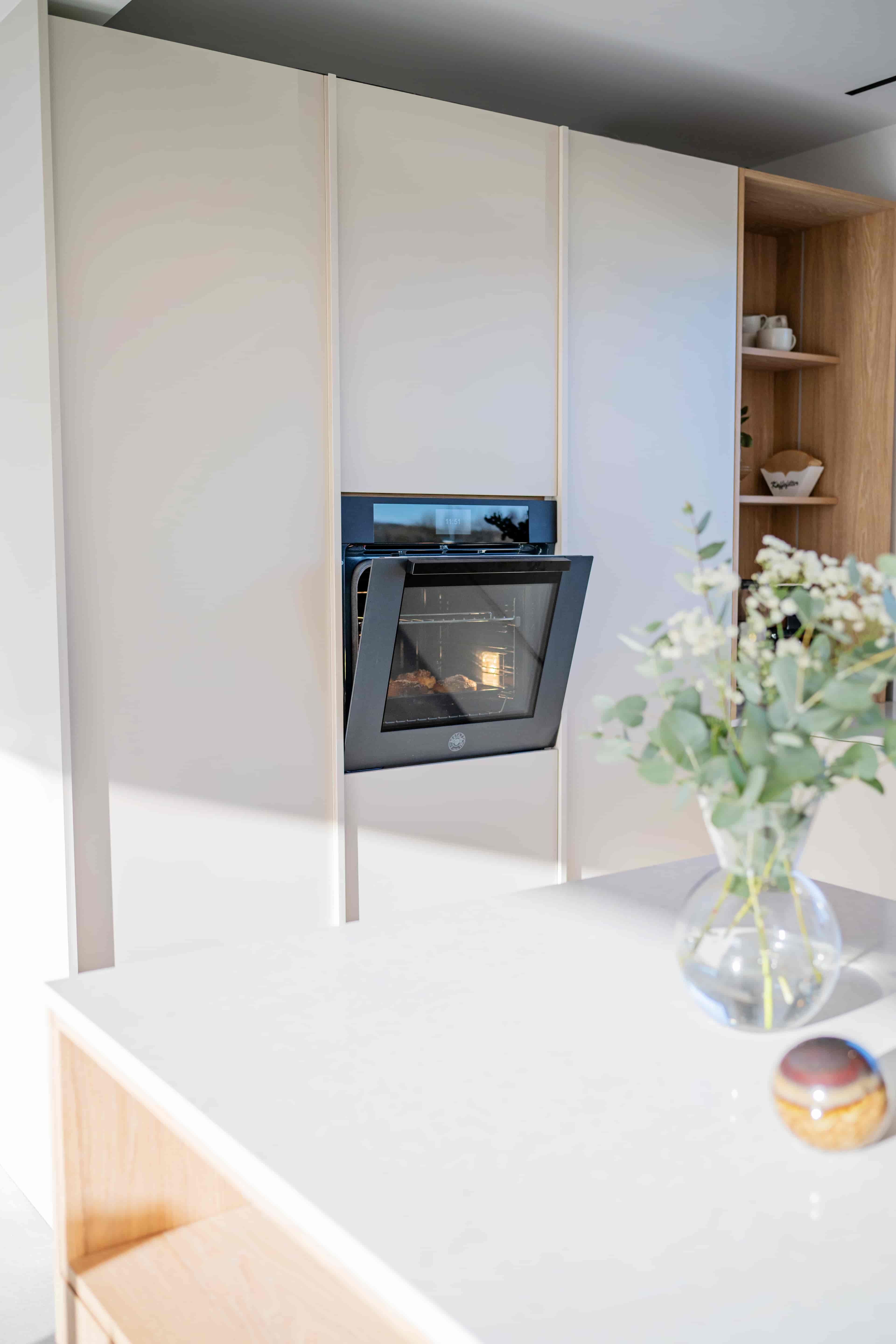 Bertazzoni Ugn med pyrolys TFT, carbonio, Modern-series