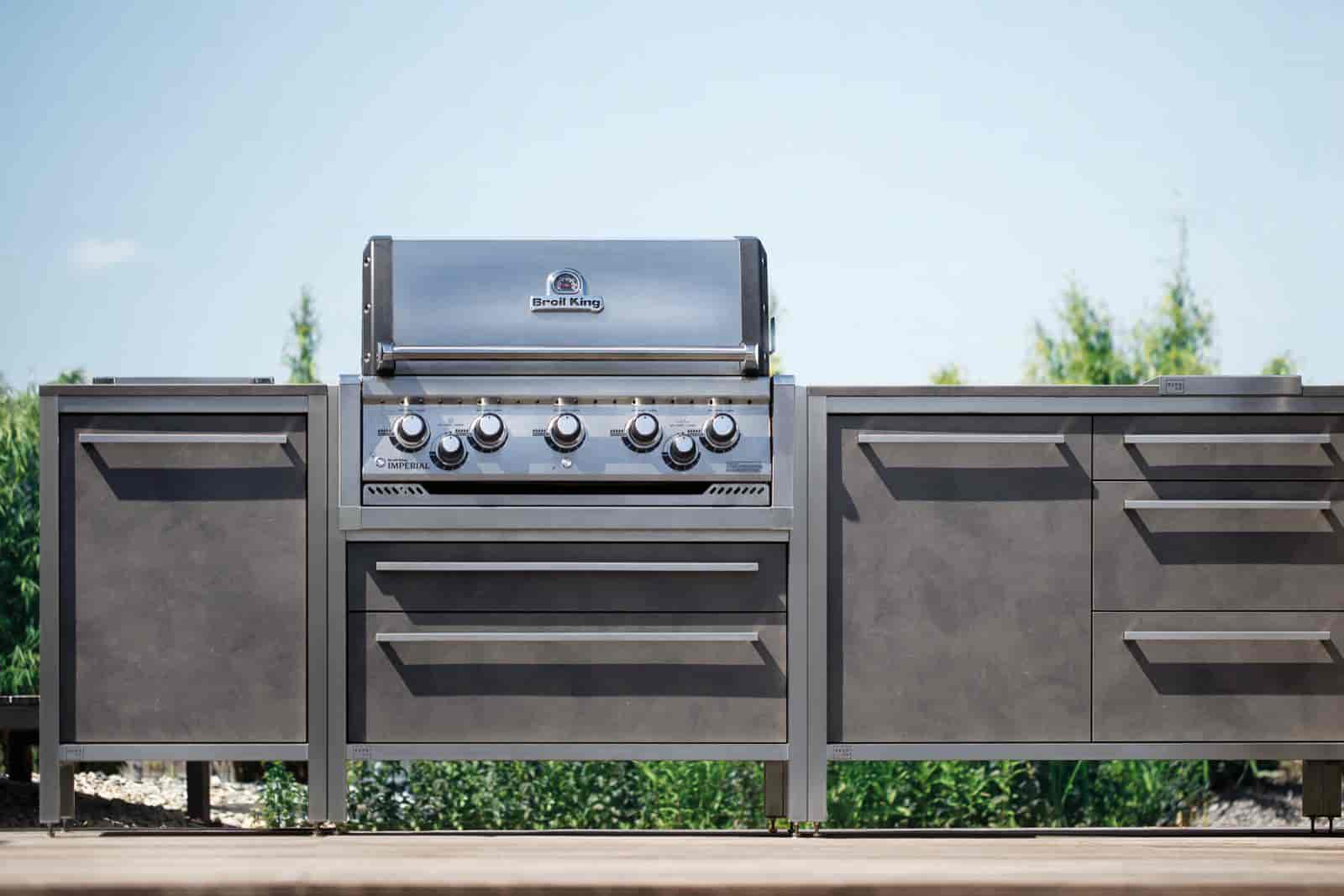 Broil King, Imperial S570 BI inbyggnadsgrill