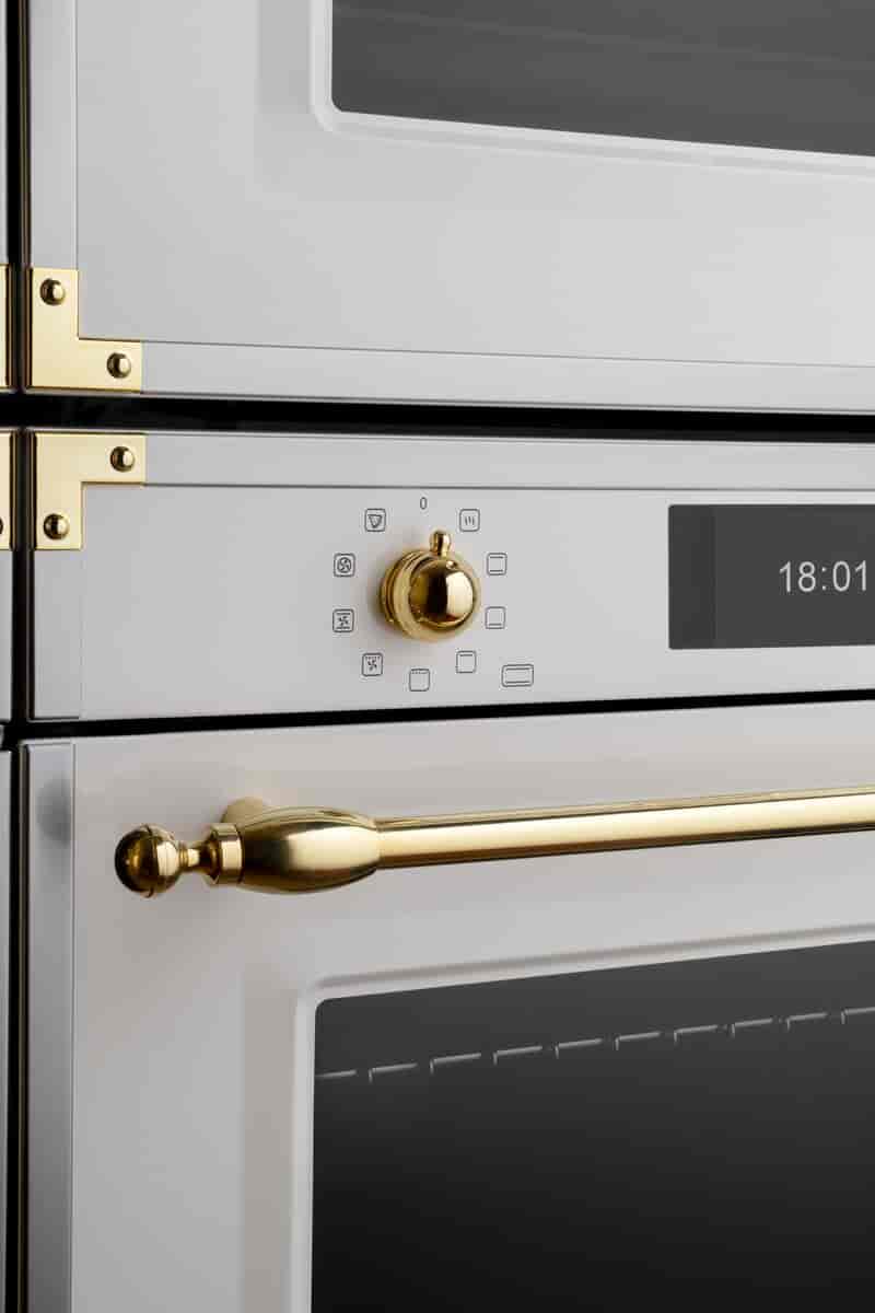 Bertazzoni Ångugn med pyrolys samt TFT-skärm, Avorio/guld, Heritage-series