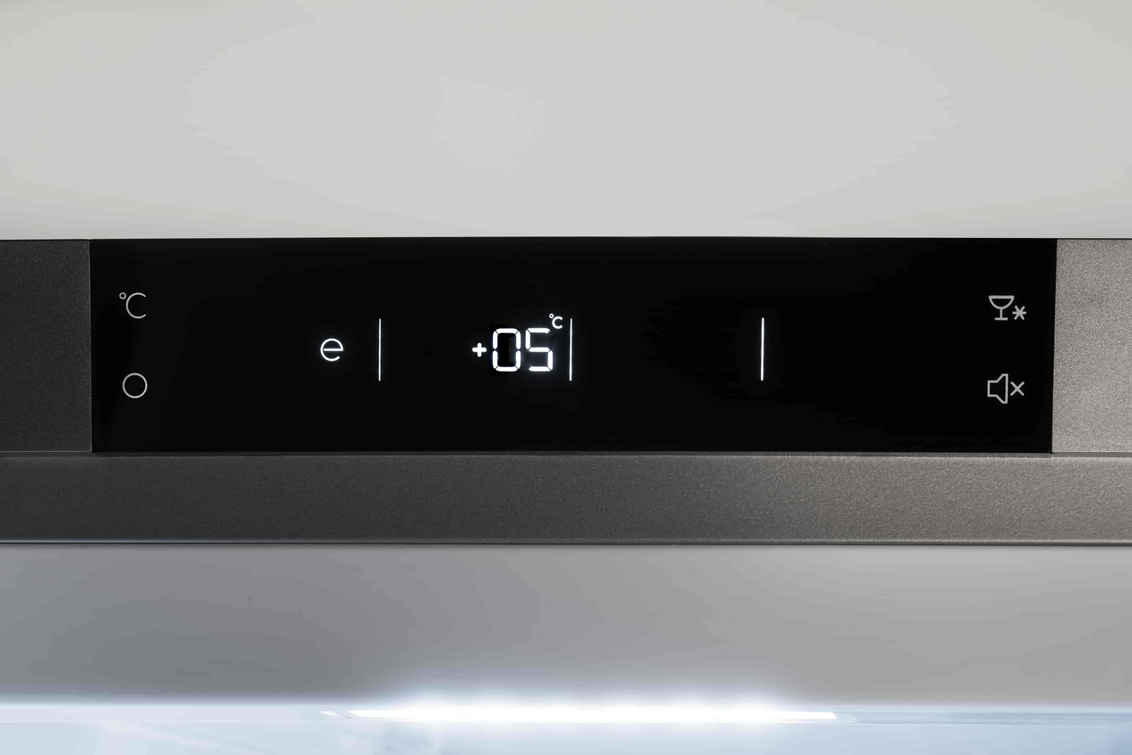 BERTAZZONI, 60cm kylskåp H186CM, Fristående inkl handtag Professional