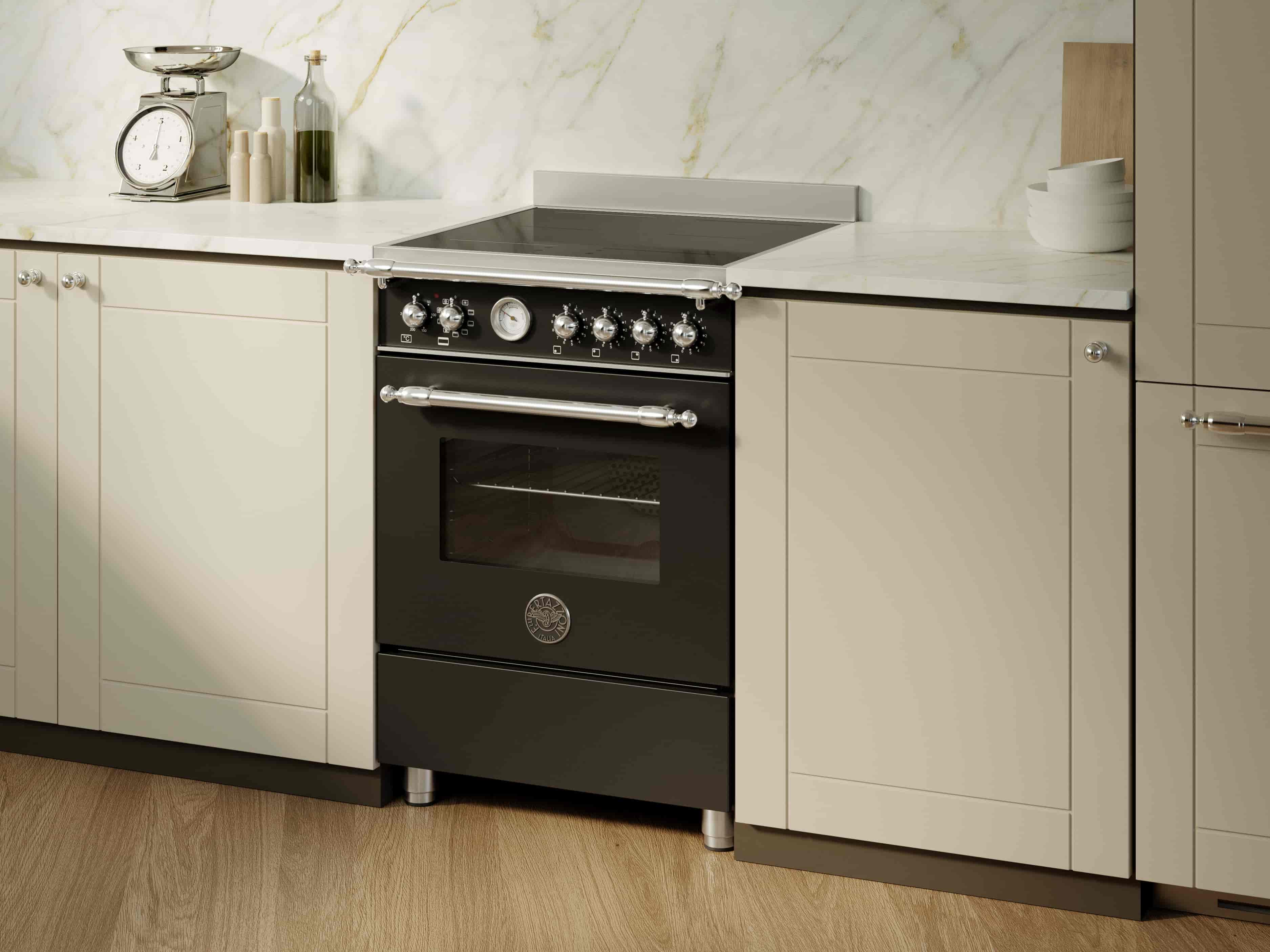Bertazzoni, Heritage-serien, Induktionsspis, 60 cm, 4 zoner, 1 ugn. Mattsvart