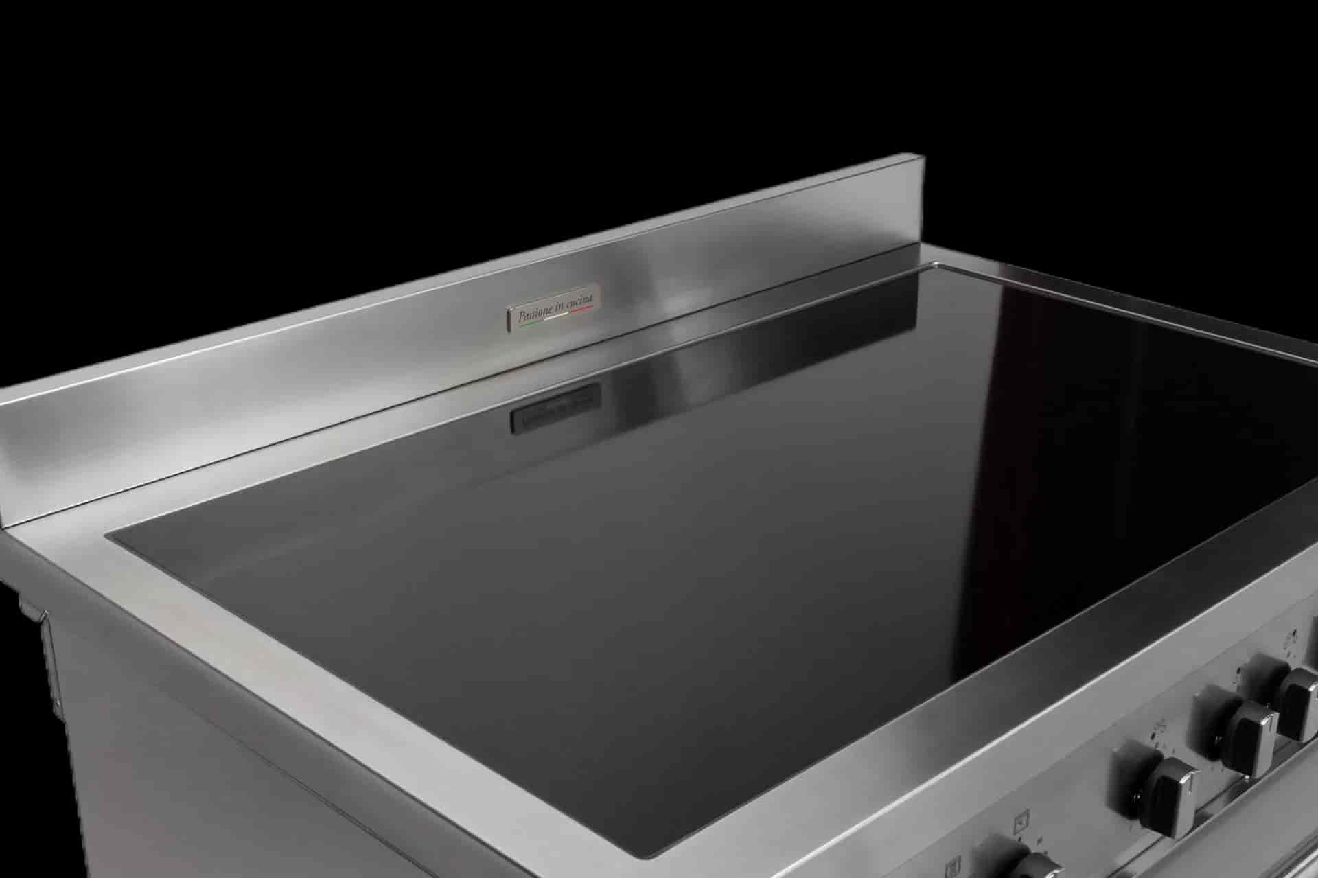 Boretti Milano induktionsspis 90cm, 4 zoner, 1 ugn, rostfri
