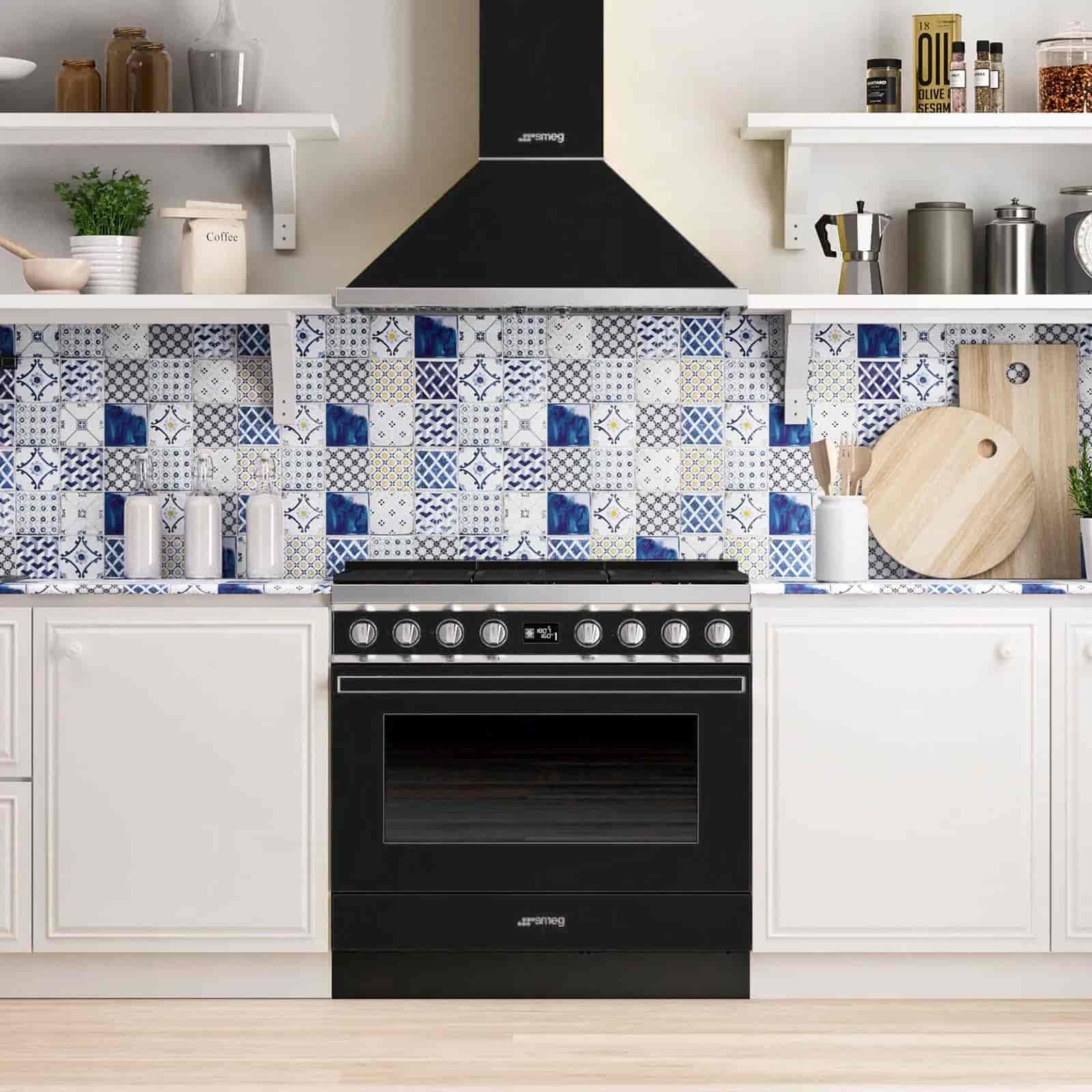 Smeg Portofino, 90cm Svart, KPF9BL