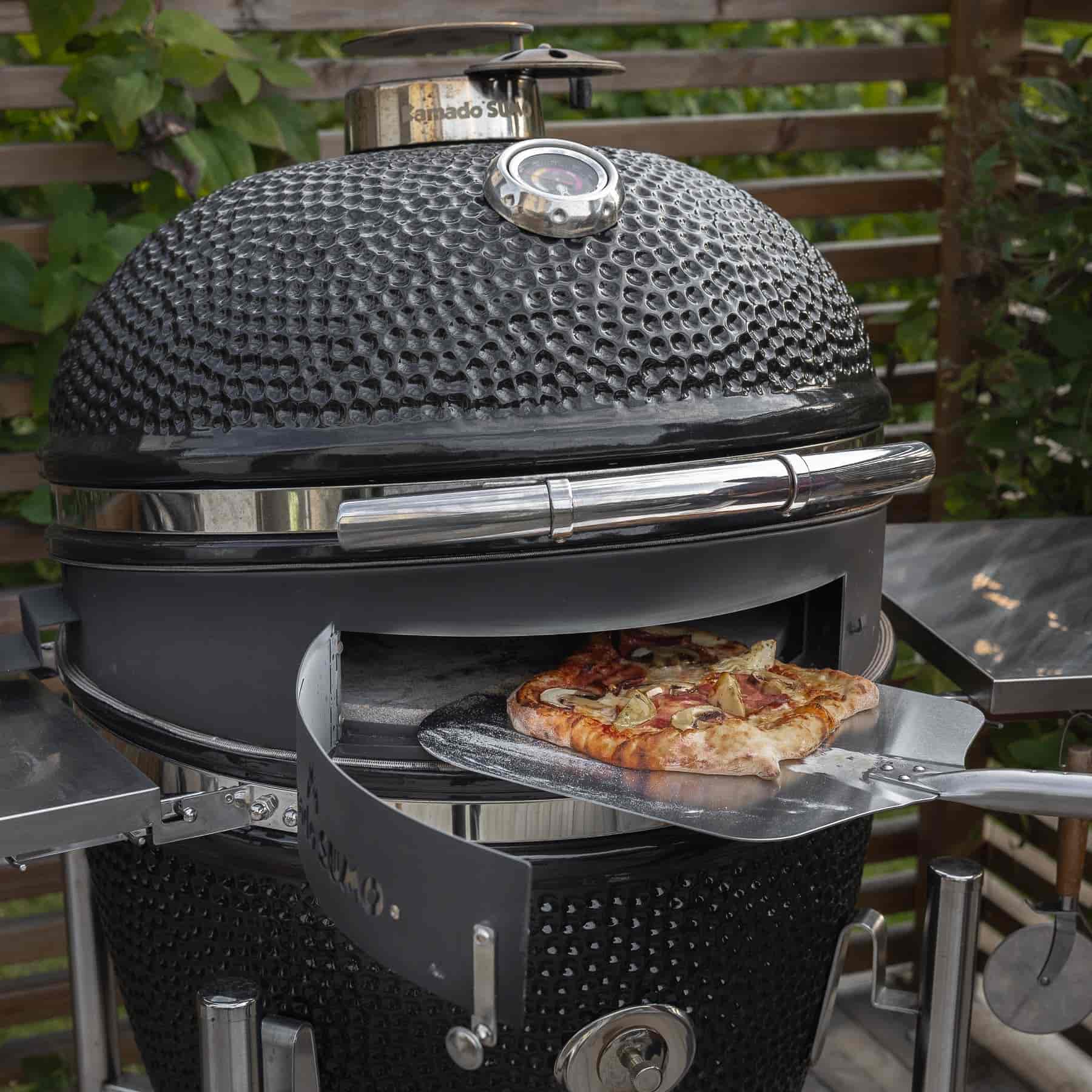 Kamado Sumo, Grillmästarens Rotisserie & Pizzaugn Kamado Sumo, Grillmästarens Rotisserie & Pizzaugn