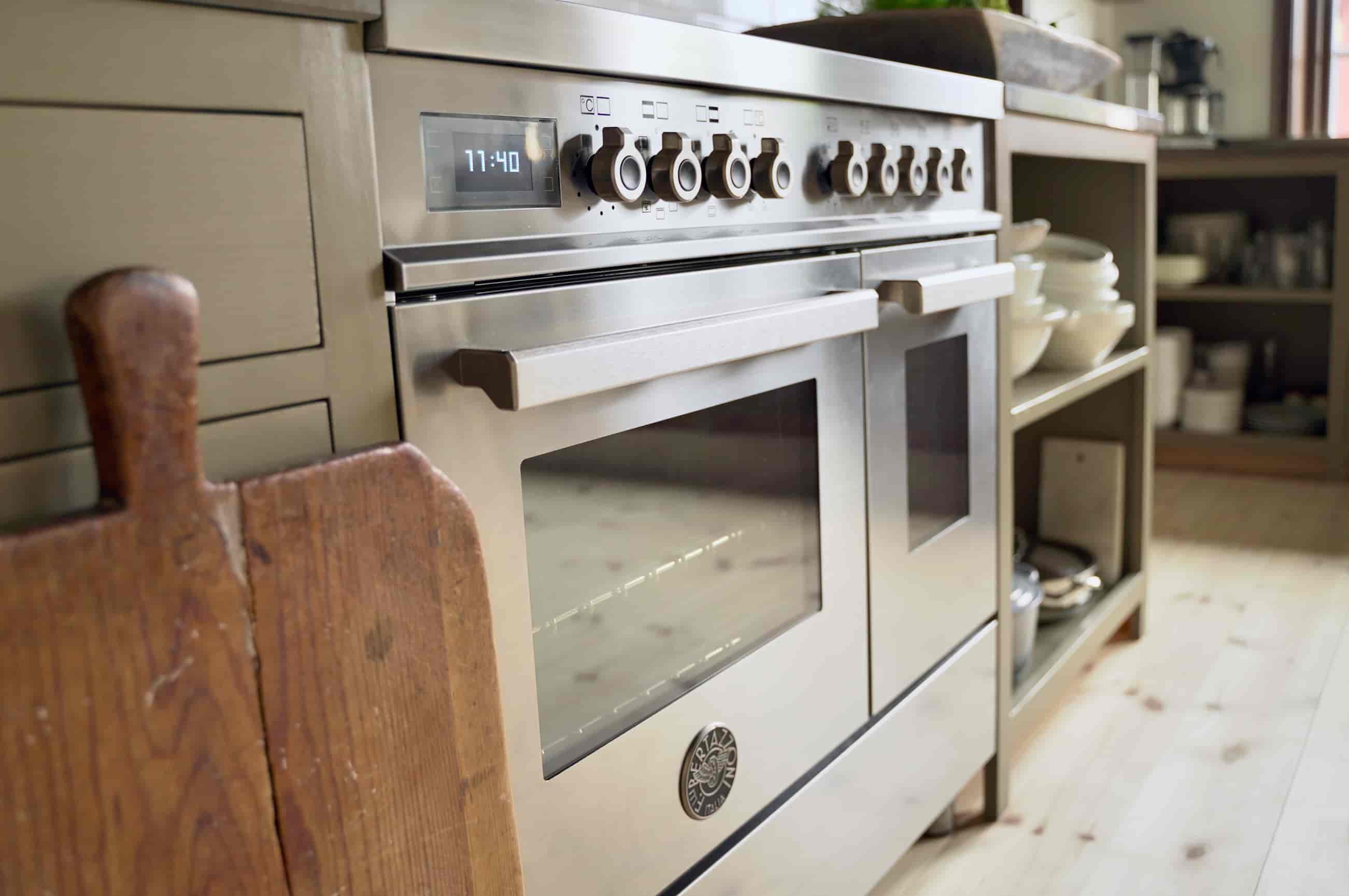 Bertazzoni Induktionsspis, Professional, 90x60 2 Ugnar, Rostfritt Bertazzoni Induktionsspis, Professional, 90x60 2 Ugnar, Rostfritt