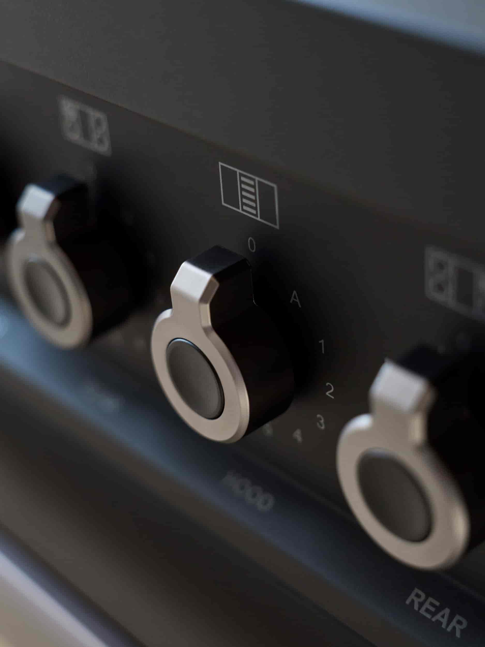 Bertazzoni, Fristående spis med integrerad fläkt, 90 cm bred, Carbonio (matt-svart) Bertazzoni, Fristående spis med integrerad fläkt, 90 cm bred, Carbonio (matt-svart)