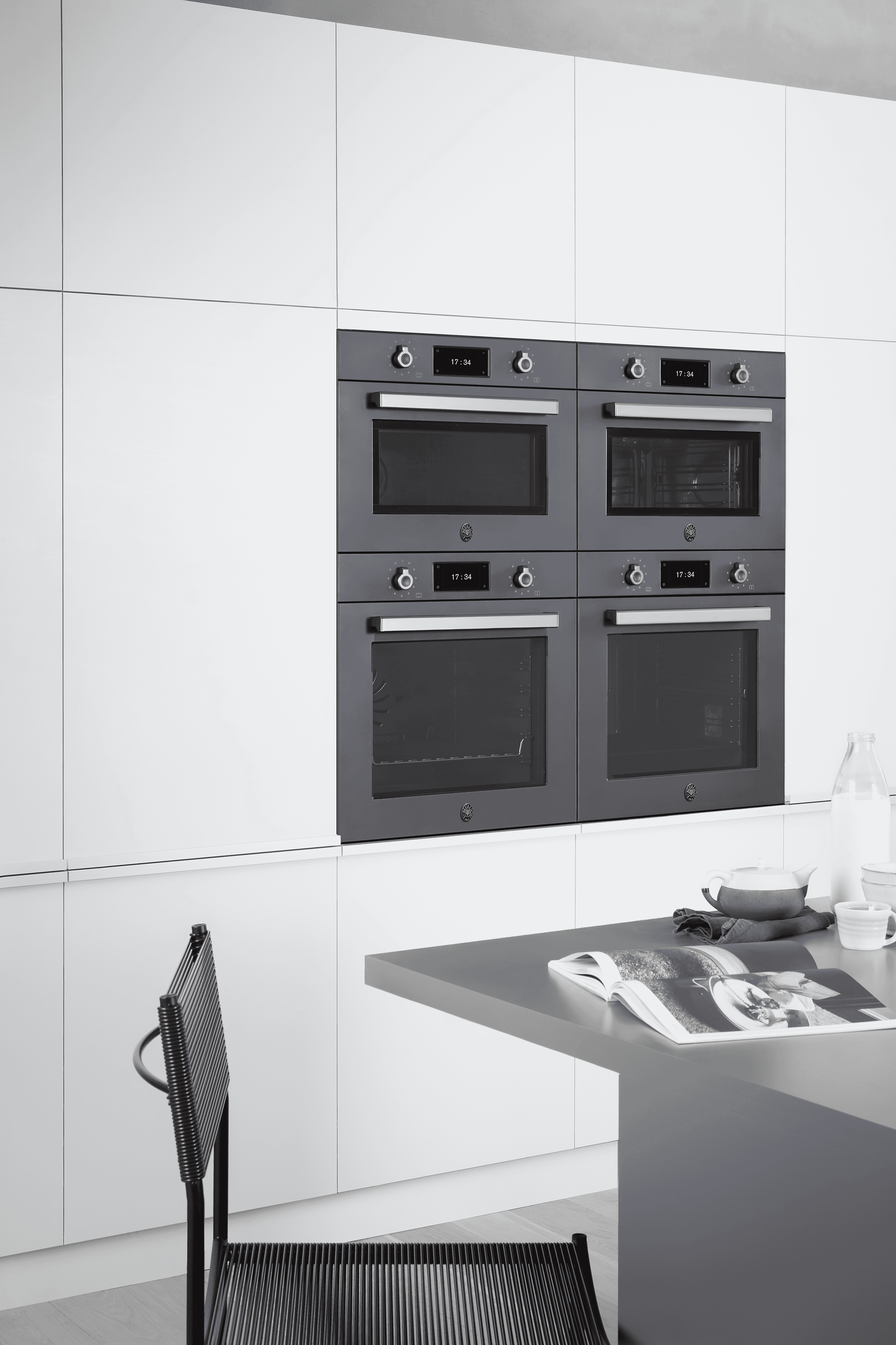 Bertazzoni Ångugn med pyrolys TFT, carbonio, Professional-series Bertazzoni Ångugn med pyrolys TFT, carbonio, Professional-series